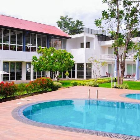 Hotel Lavendish Wild Safari Wasgamuwa Exterior foto